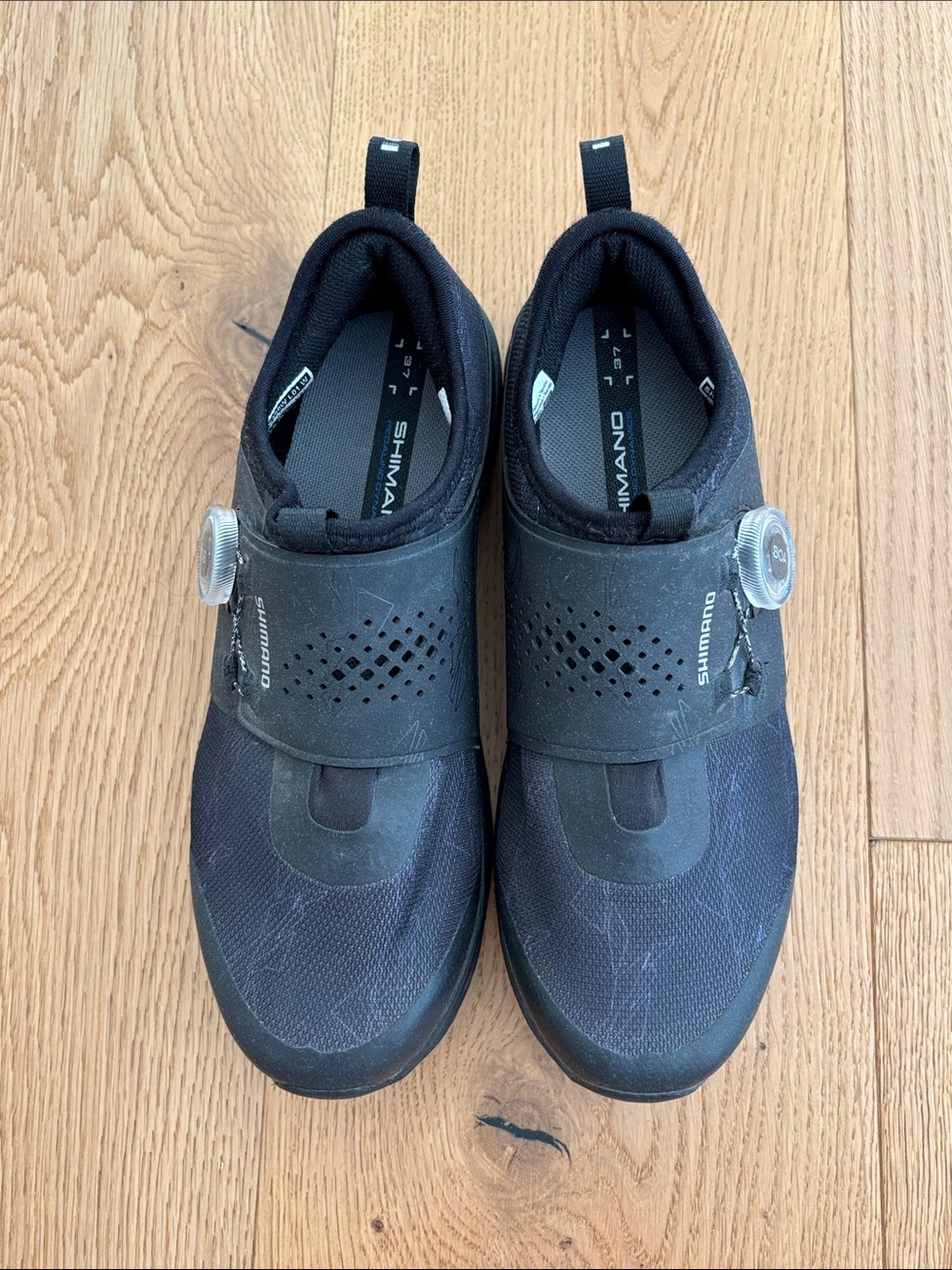 Women’s Shimano Black Cycling Shoes with BOA Closure Size 5.5